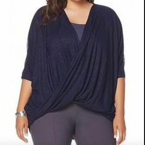 3/$70 NWOT Lysse Alix Twist Front Navy Knit Top